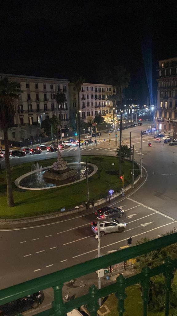 B&B Lungomare Sannazzaro Napoli Esterno foto